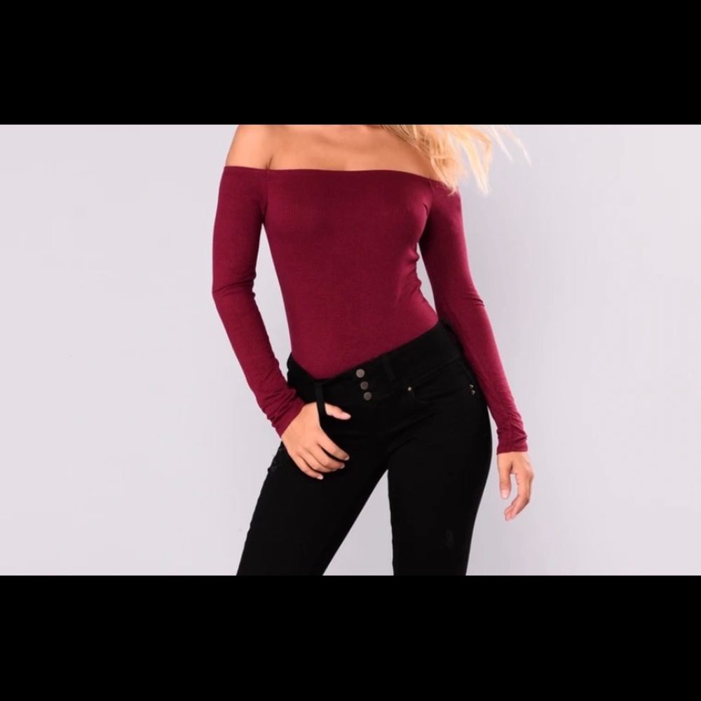 Off the Shoulder Shirt, Maroon